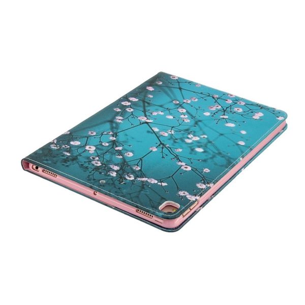 iPad 10.2 (2019) stylish pattern leather flip case - Flower Online now